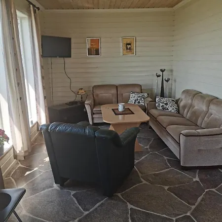 Sandhåland Camping Hytte Nr 8 Campingplasser Sandhaland